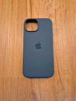 Apple iPhone 15 Silikon Case mit MagSafe Sturmblau Hessen - Liederbach Vorschau