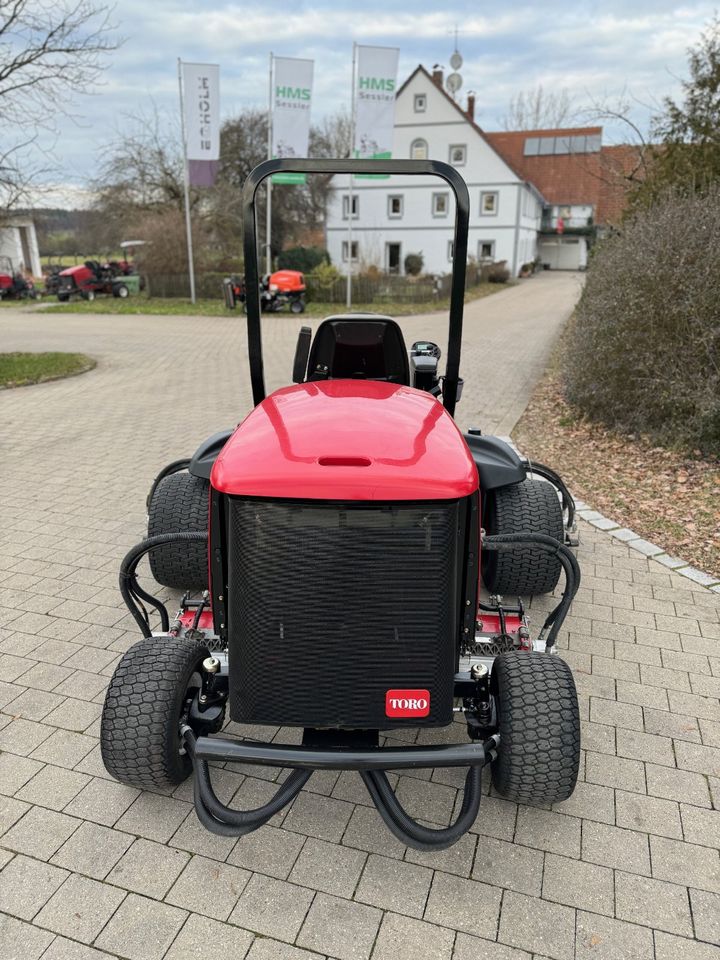 Toro Reelmaster 5610 Crosstrax Spindelmäher Fairwaymäher in Weidenbach