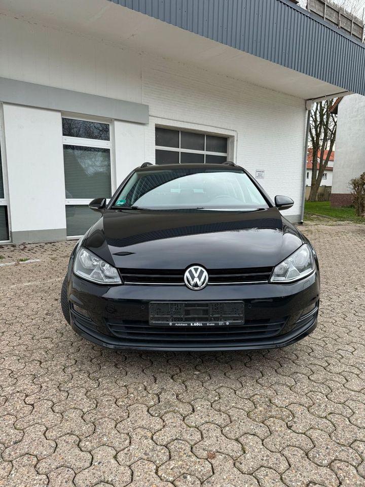 Volkswagen Golf VII 2.0 TDI Variant Comfortline BMT Navi in Brake (Unterweser)