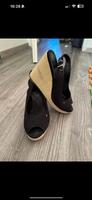 Tommy Hilfiger Sandalen Keilabsatz Hessen - Oberursel (Taunus) Vorschau