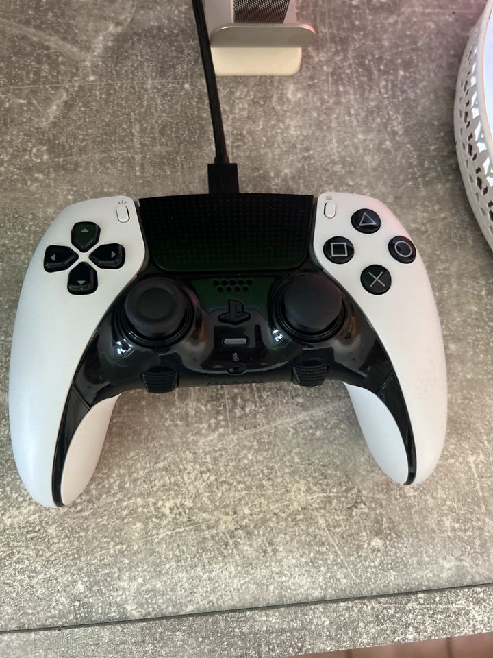 Playstation Scuf Controller in Homburg
