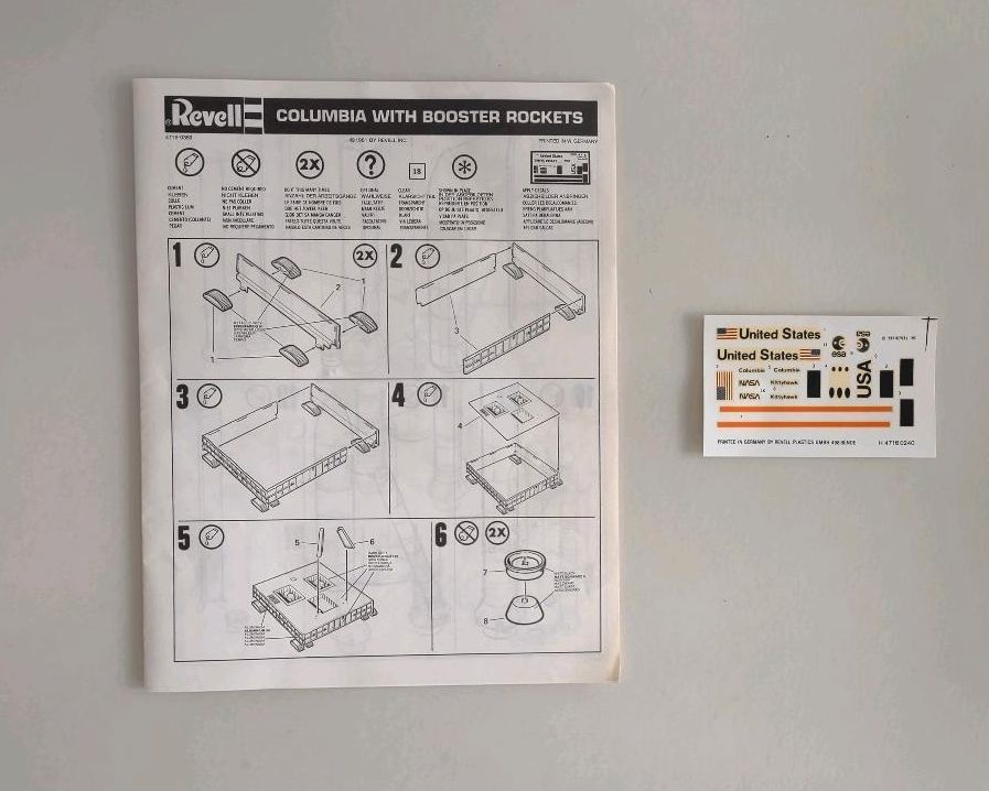 Revell Columbia with Booster Rockets Modell 4716 Maßstab 1/144 in Frankfurt am Main