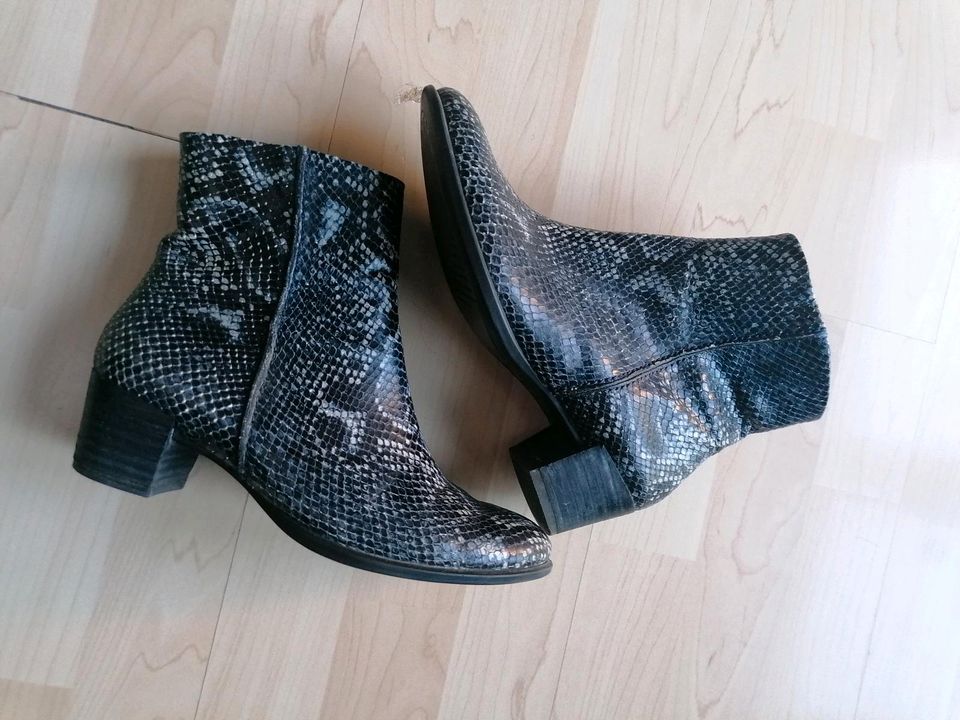 Ecco Boots Festival Biker Stiefel Schlangenmuster Lederstiefel 38 in Grevenbroich