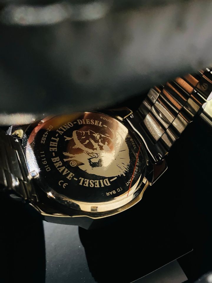 Diesel Uhr Chronograph Herren Armbanduhr in Büttelborn