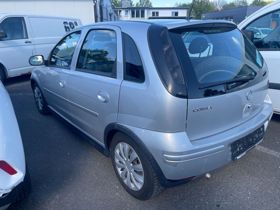 Opel Corsa C GSI in Dieburg