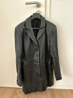 Vintage echter Ledermantel / Jacke aus Leder schwarz Gr 38 Hessen - Bad Vilbel Vorschau