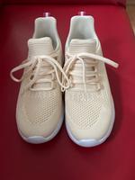 Sportschuhe Größe 38 Farbe Creme Nordrhein-Westfalen - Gelsenkirchen Vorschau