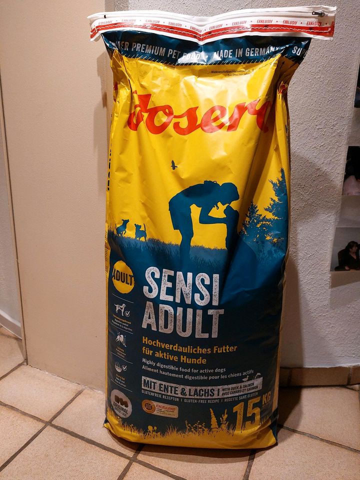 Josera Hundefutter 15kg Sensi Adult und Leckerlis ab 50€ in Marl