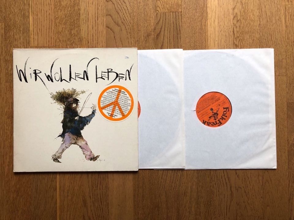2 LPs/ Schallplatten Wir wollen leben Lieder gegen den Untergang in München