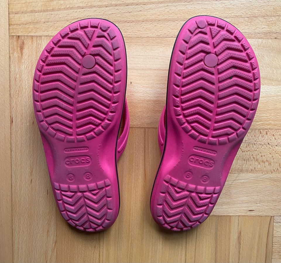 CROCS Badeschuhe, Pink, Größe 38 in Bibertal