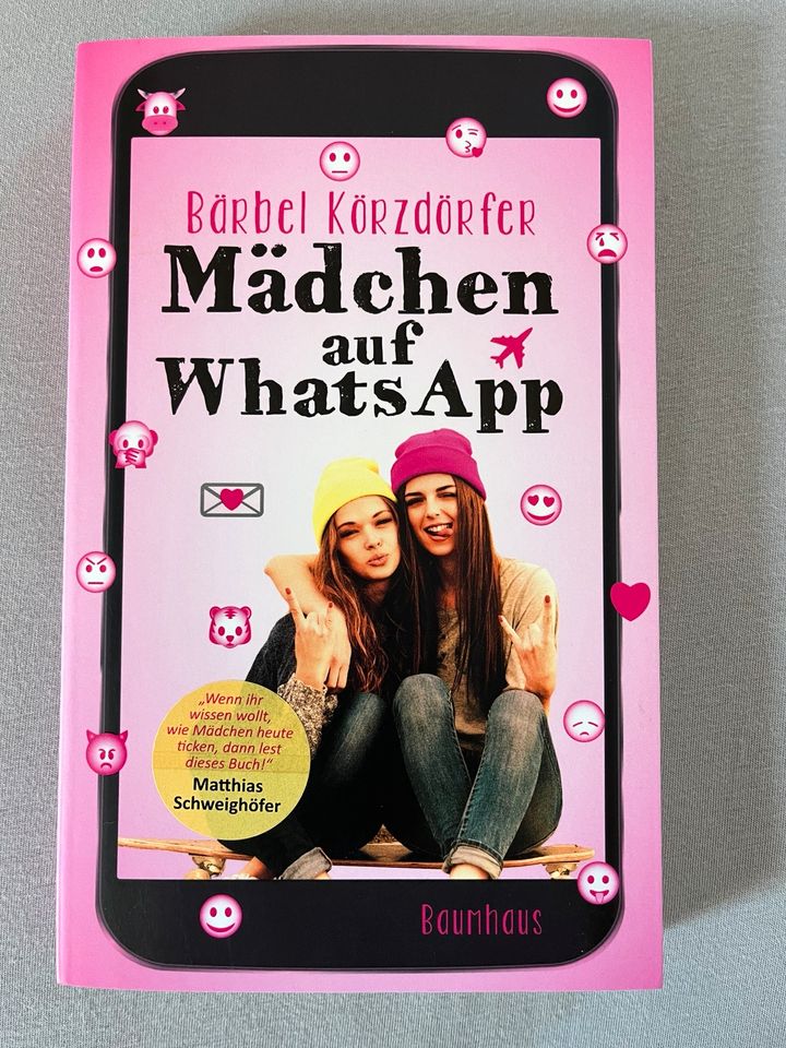 Mädchen auf WhatsApp in Friedeburg