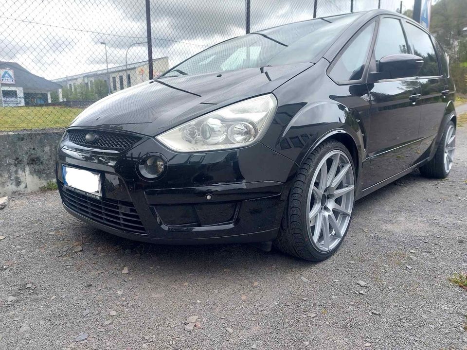 Ford S-Max Titanium 2.5 benzin "taush" in Siegen