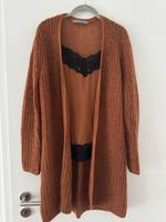 Strickjacke   mit Top Hessen - Gelnhausen Vorschau