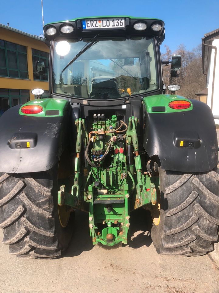 Traktor John Deere 6195R Erstzulassung 19.10.2021 in Annaberg-Buchholz