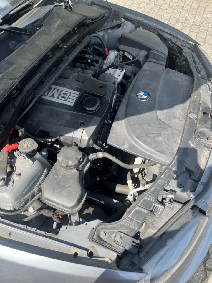 BMW 116i Cabrio BJ2010 - 148500KM - Katalysator wurde gestohlen in Nürnberg (Mittelfr)