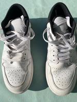 Nike Jordan Freizeitschuh, Größe 43, sehr guter Zustand Hessen - Großenlüder Vorschau