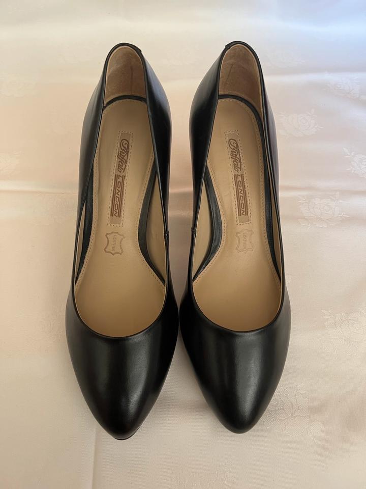 Pumps von Buffalo London in Größe 38 - neuwertig in München