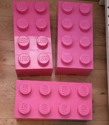 Lego Spielzeug boxen groß pink in Bönnigheim