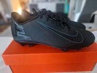 Nike Fußballschuhe Perfomance VAPOR 16 Club Gr.40 NEU Hamburg - Harburg Vorschau