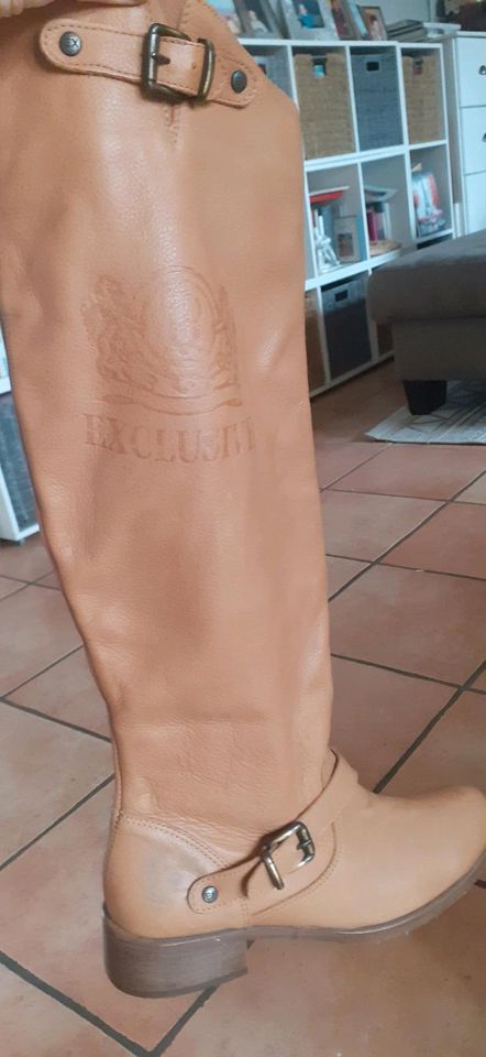 Stiefel Leder 39 Neu Exclusiv Roberto hell braun beige in Tarp