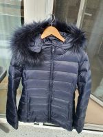 Benetton Winterjacke / Daunenjacke/ Jacke dunkelblau 36/ S Bayern - Waldkraiburg Vorschau