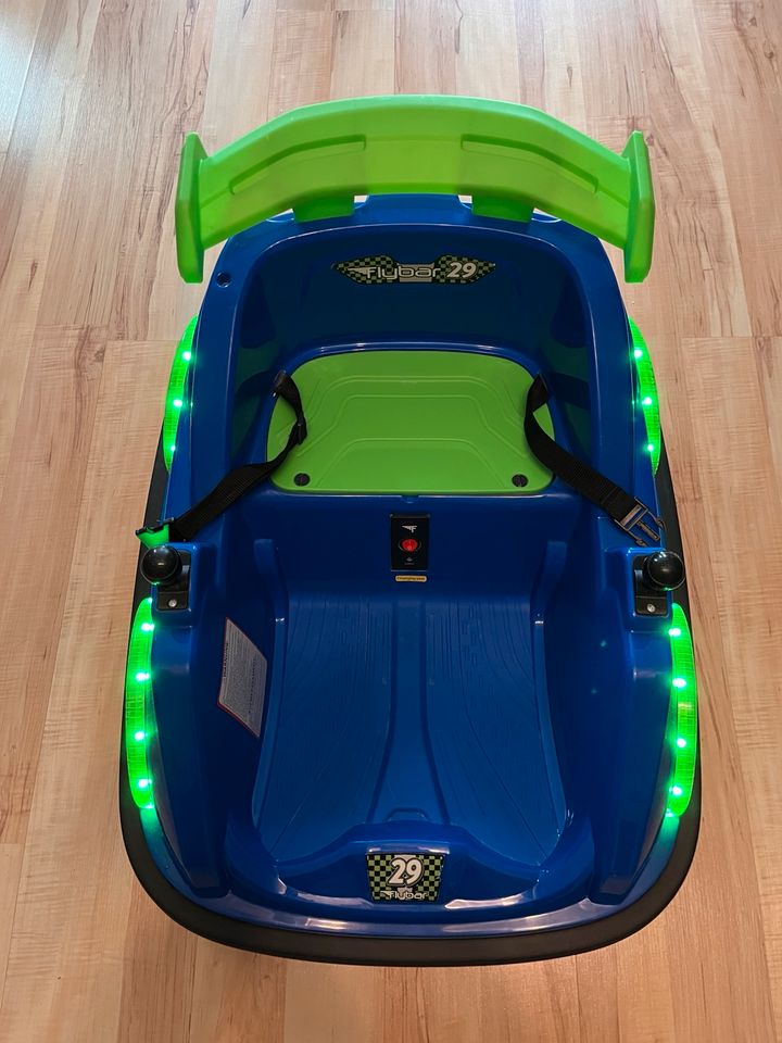 Kinder-Autoscooter Bumper Car 6V blau grün mit LED in Barsinghausen