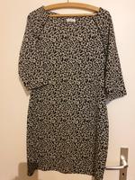 Kleid schwarz/weiß Nordrhein-Westfalen - Hilden Vorschau