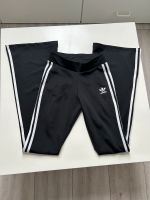 Lange Adidas Sportleggings Gr. 164 schwarz weiß neu Niedersachsen - Meppen Vorschau