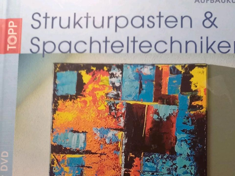 Acrylmalerei,Strukturpasten u. Spachteltechniken in Augsburg