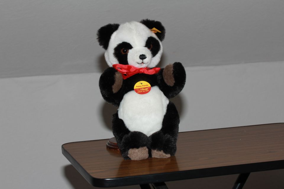 Steiff Panda - KFS in Westoverledingen