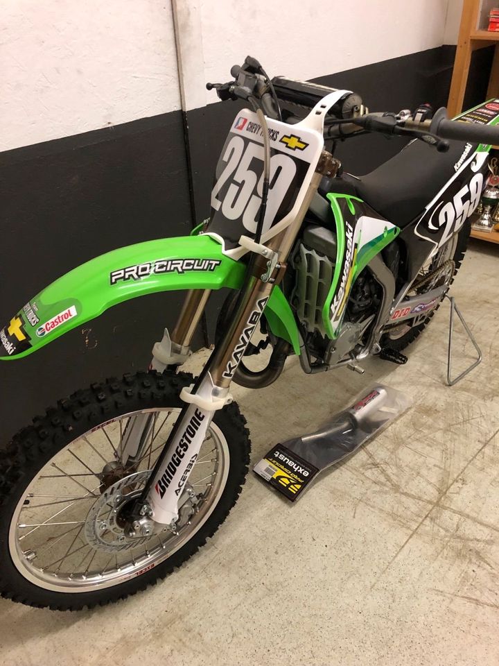 KAWASAKI KX 125 MODELL 2003 aus Sammlung JAMES STEWART EDITION in Eicklingen