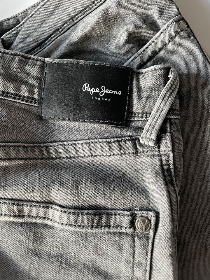 Pepe Jeans Hatch Grau - W 34 L 32 - 1x getragen in Tönisvorst