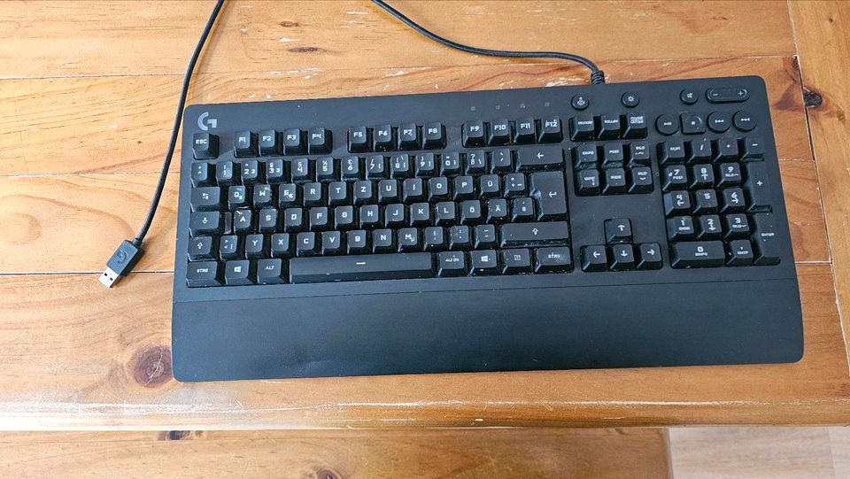 Tastatur Logitech G213 in Dachau