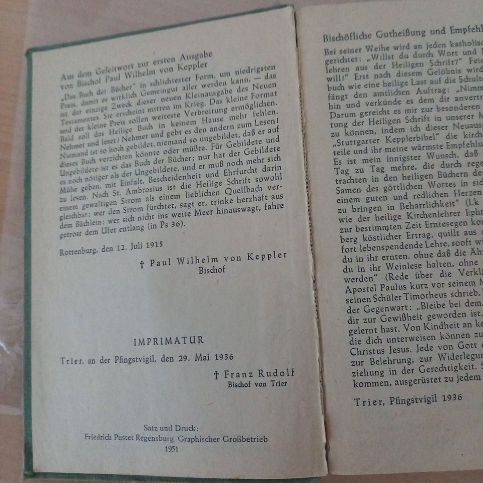 alte Gebetsbücher ab 1952 in Braunschweig