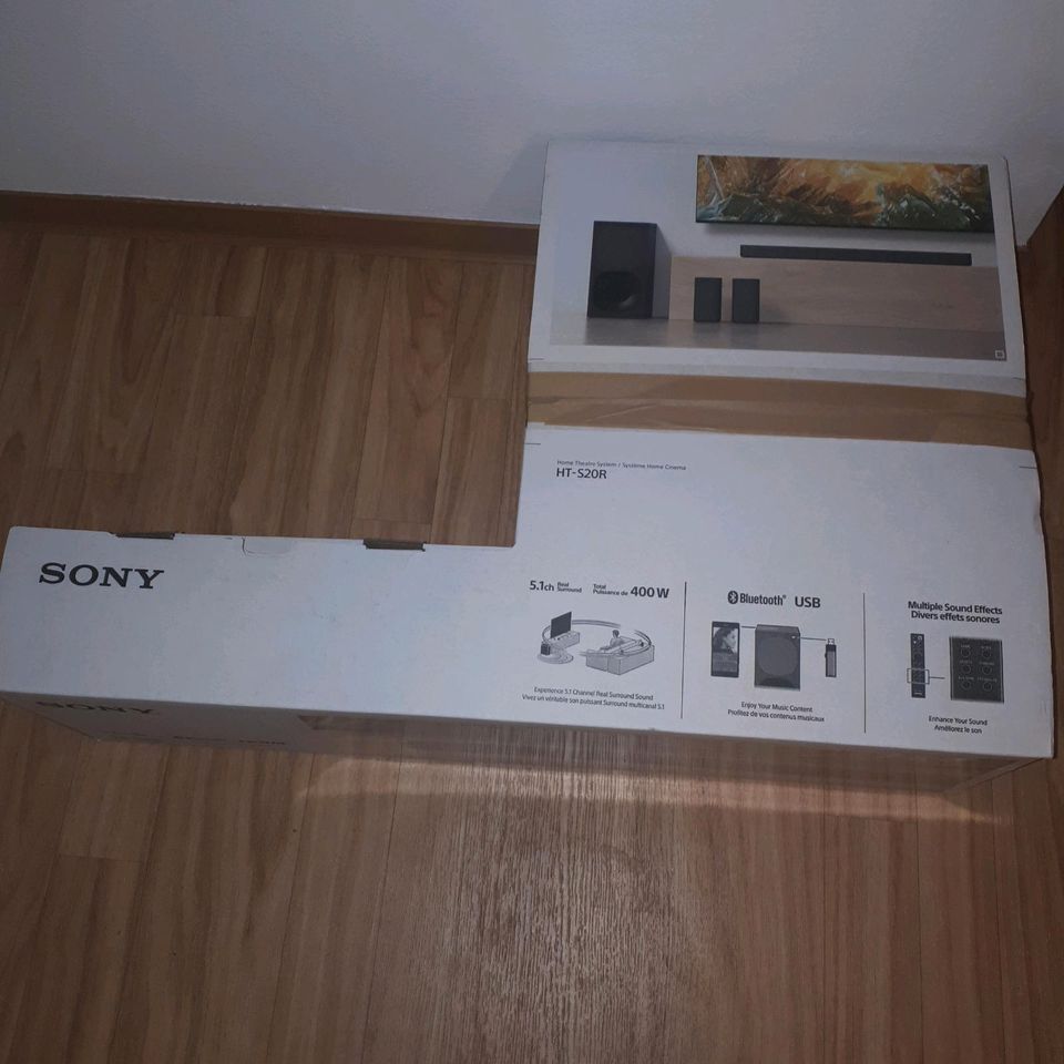 Sony 5.1 Home Entertainment Soundbar System HT-S20R in Berlin