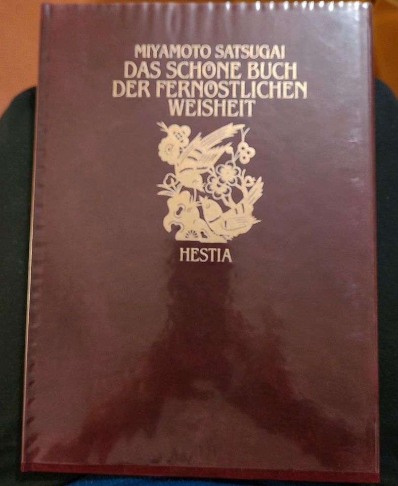 DAS SCHÖNE BUCH DER FERNÖSTLICHEN WEISHEIT in Raubach (Westerw.)