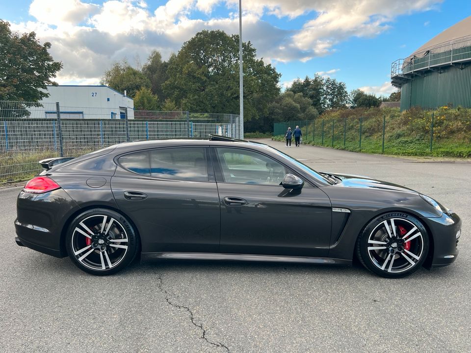 Porsche Panamera Diesel-FULL LED-Facelift-Schiebedach-20LM Turbo in Löhne