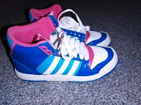 Adidas Hoops 37 blau pink weiß Brandenburg - Pritzwalk Vorschau