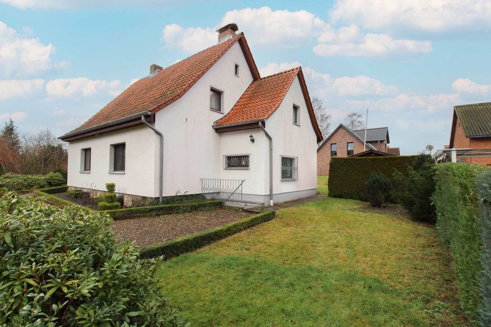 Gestaltbares Zuhause in Ratzeburg: EFH mit Renovierungsbedarf in Ratzeburg in Ratzeburg
