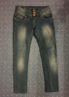 Stonewashed Low-Waist Jeans mit 3 Knöpfen Toxik3 Jean Collection Niedersachsen - Schwanewede Vorschau