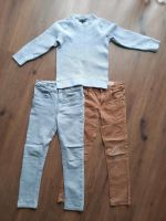 Bekleidungspaket 3-tlg.   Jeans / Pullover Niedersachsen - Wiesmoor Vorschau