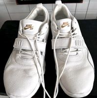 Top! NIKE SB Herren/Jugend Trainerendor Sneaker weiß EUR 43/ 8,5 Bayern - Würzburg Vorschau