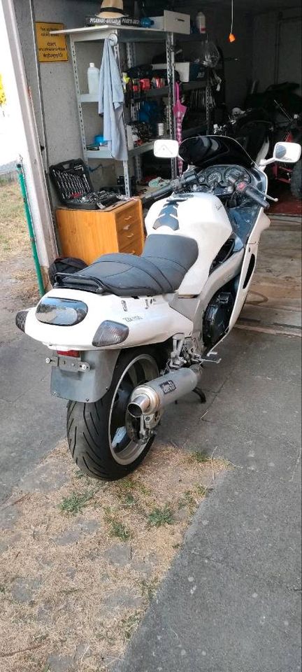 Kawasaki zzr 1100 D nur tausch in Groß-Gerau