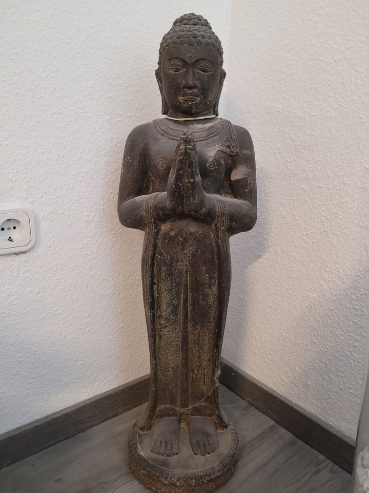 Buddha Stein-/Gartenfiguren in Oberhausen