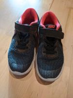 Turnschuhe Nike Gr. 33 Bayern - Neuching Vorschau