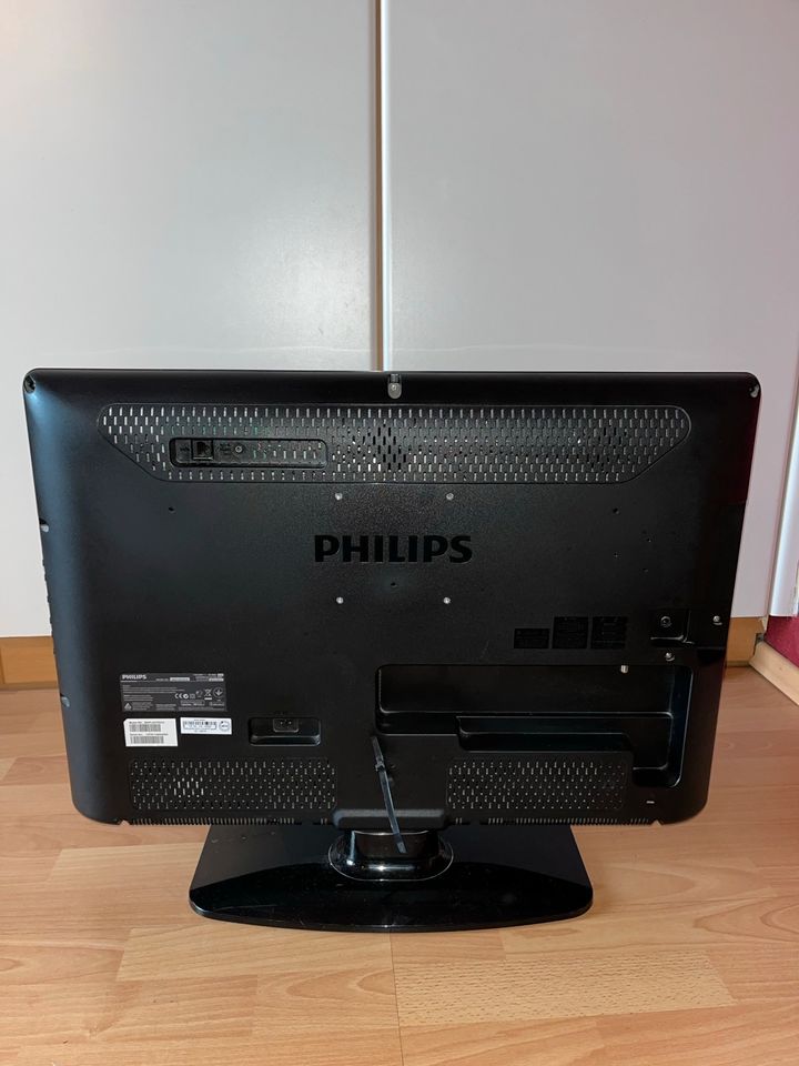 PHILIPS TV in Esens