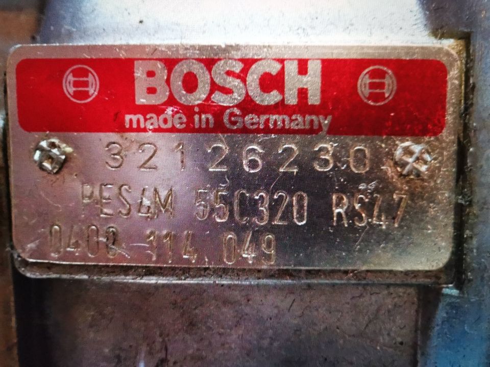 Bosch Reiheneinspritzpumpe für Mercedes in Tiefenbronn