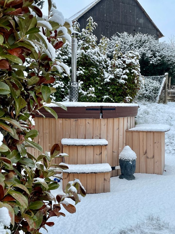 ✅ schnell verfügbar ⚠️ Premium Hot Tub in TOP Ausstattung in Marienhausen