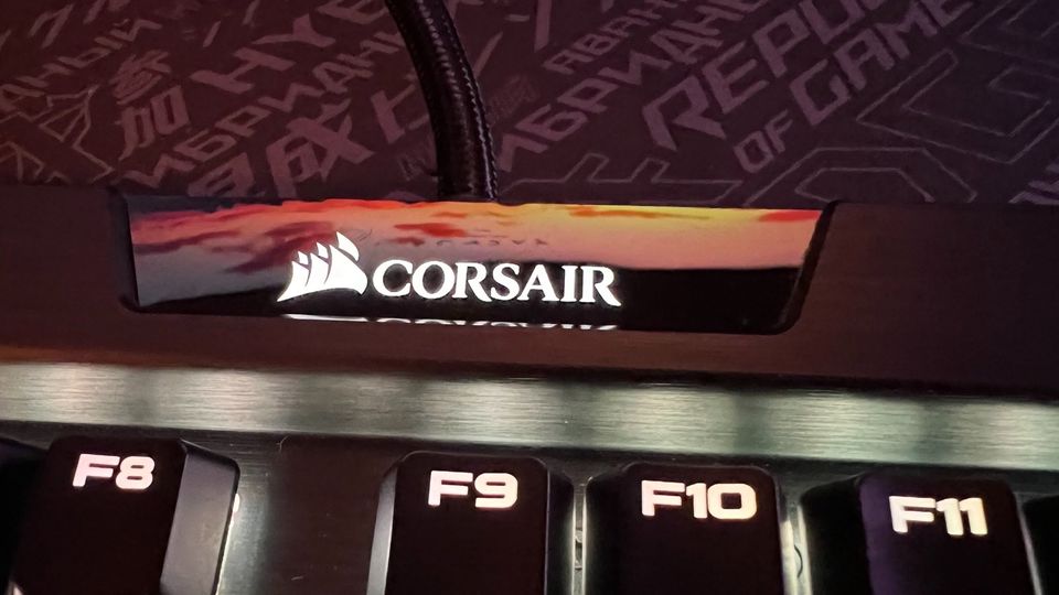Gaming Tastatur - Corsair MK2 Low Profile MX Speed Switches - RGB in Eppstein