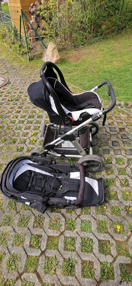 3 in 1 Kinderwagen mit Babyschale in Hohenstein-Ernstthal